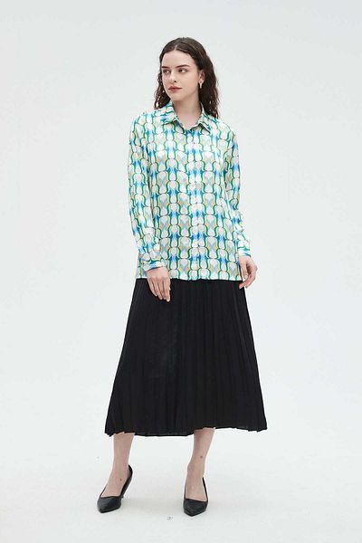 Nichii Women's Long Sleeve Color Printed Blouse
