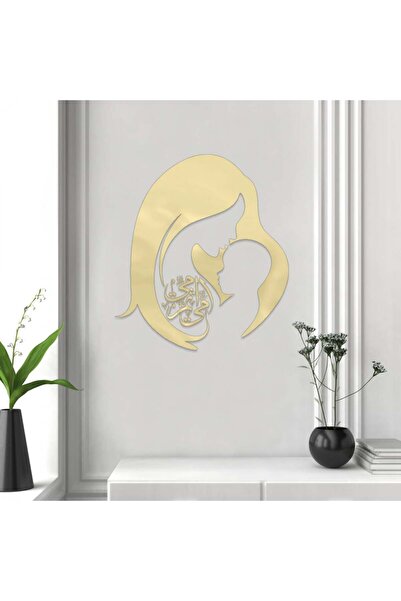 4gdran Gold acrylic sculpture with the design of My Mother, Then My Mother