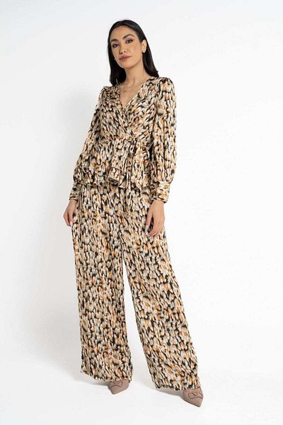Nichii Women's Long Sleeve Printed Blouse with V-Neck