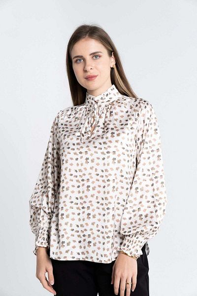 Nichii Women's Printed Top with V-Neck and Long Sleeves