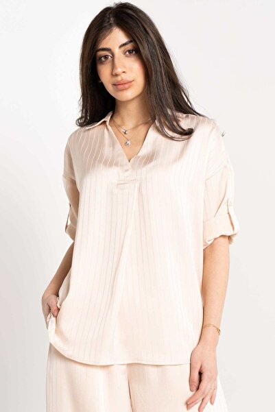 Nichii بلوزة نسائية سادة بياقة واسعة وفتحة رقبة سبعة