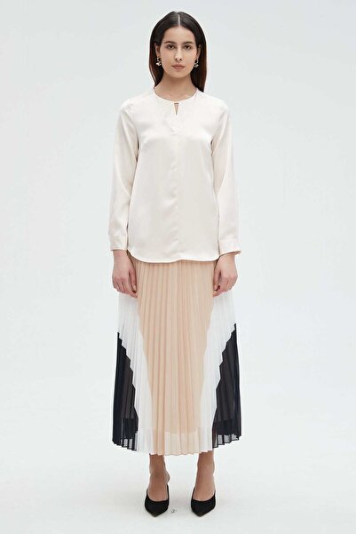 Nichii Solid Long Sleeve Women's Blouse