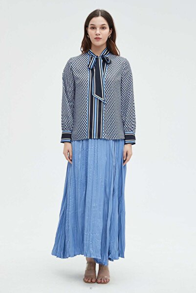 Nichii Long-Sleeve Printed Women's Blouse with Bow Detail at the Neck