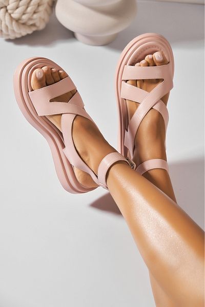Joana Sandale dama cu platforma Nude din Piele Ecologica Dhanvi