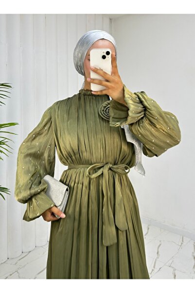 Modamorfo Rose Brooch Belted Janjan Chiffon Evening Dress with Elastic Sleeves - Khaki