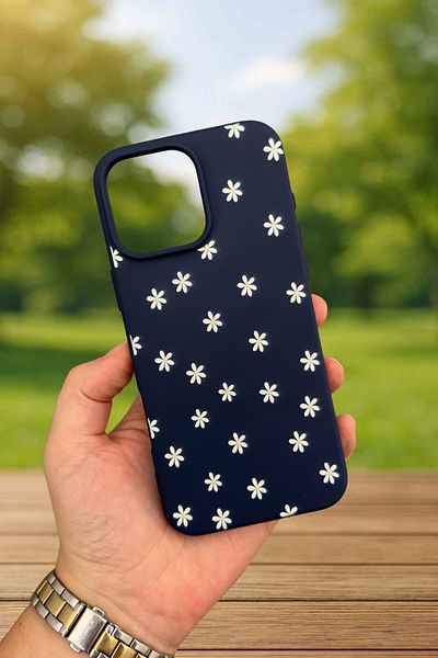 Vip Case iPhone 14 Plus و15 Plus - حافظة مطاطية كلاسيكية ممتصة للصدمات من السيليكون بنمط MINI DAISY277