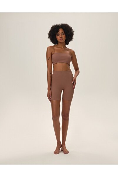 Bloovii Sporty and modern shorts & High waist & High-quality materials & Subtle charm | Original