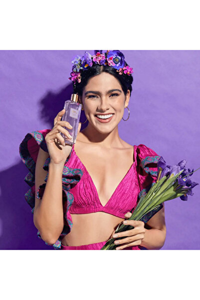 Oriflame Women's Collection Menekşe Akoru ve Beyaz Misk Notalı Charming Violet Çiçeksi Kadın Parfümü EdT