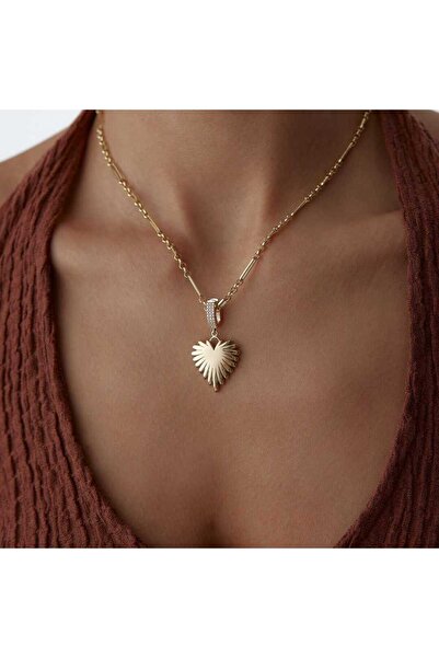 Cherry by Özkonak Madalyon Kalp Kolye