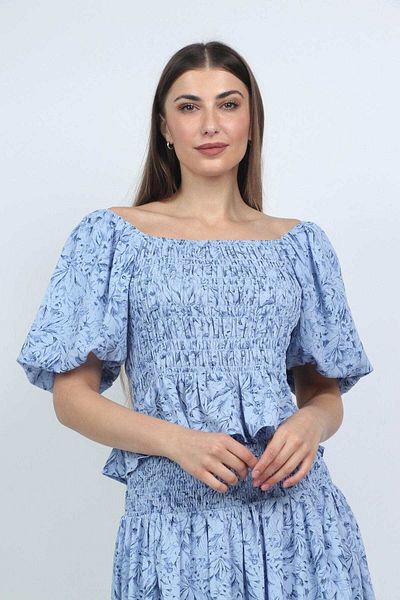mica Floral Short Sleeve Blouse with Square Neckline