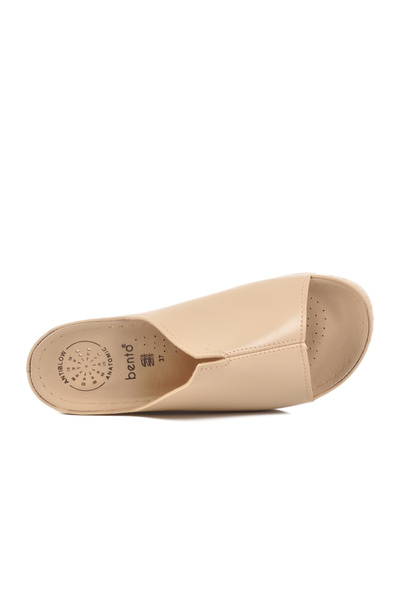 AYK'S Beige Anatomical Sole Women's Slippers 15.069 Z