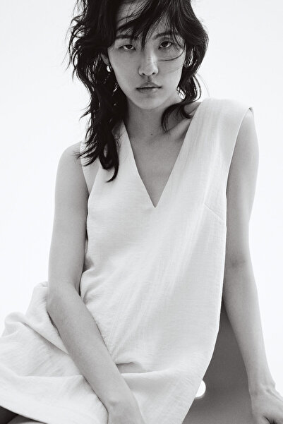 H&M V Yakalı Kolsuz Elbise