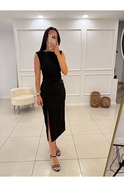 Butik Pile Detaylı Elbise