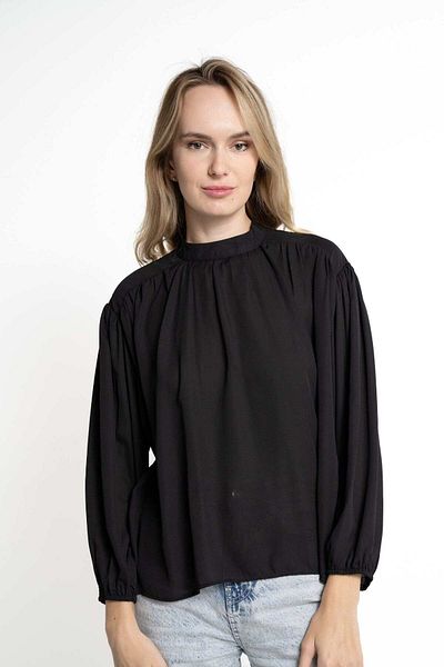 mica Women's Solid Puff Sleeve Long Sleeve Blouse
