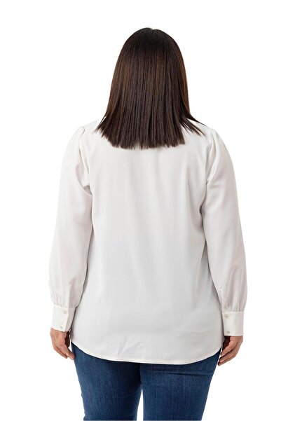 DISENTIS MODEST Plus Size White Shirt with Ruffle Detail on the Front and Shirt Collar Cuff