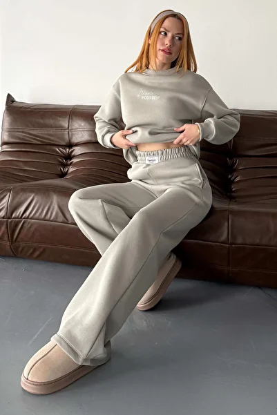 Cappmoda Tkm-0040 Painting Gray Believe in Yourself Embossed Lettering Three Thread Raised Double Set