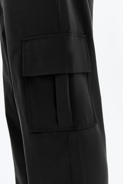 OXVİN Men's Summer Oversize Parachute Fabric Cargo Pocket, Leg Clip, Baggy Trousers