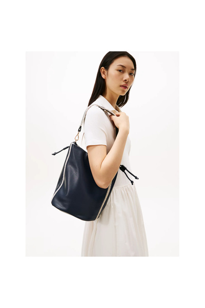 Tommy Hilfiger Th Aw0aw17540 Th Soft Summer Bucket Kadın Çanta