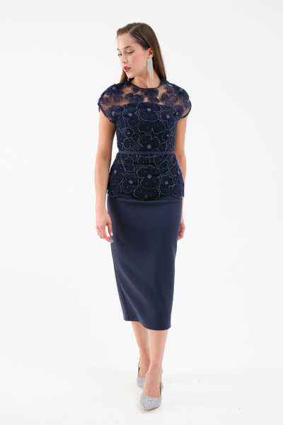 Lafaba Жіноче темно-синє мереживне плаття середньої довжини