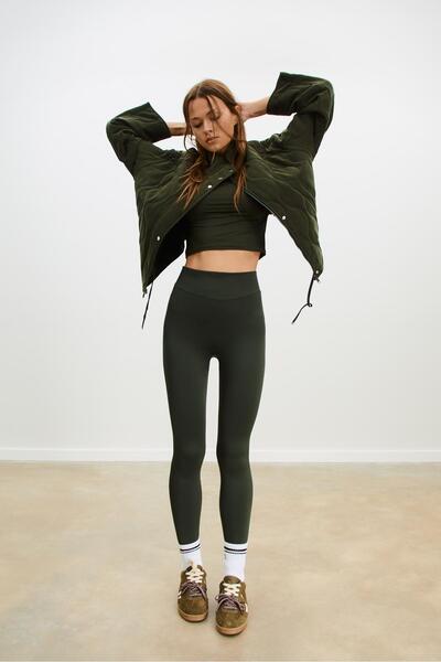 Stradivarius Kapitone Mont