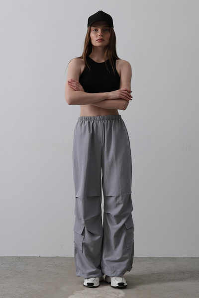 VAGGON Women's Anthracite Elastic Waist Parachute Cargo Pants Vs00517