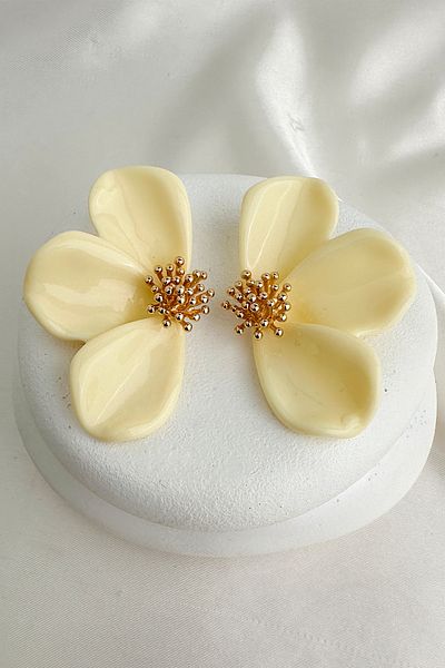 Modex Bone Color Topcuk Detail Flower Earrings (7cm)