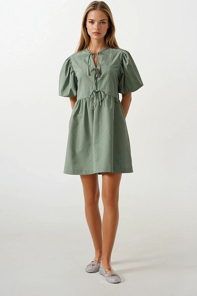 VAGGON Women's Khaki Balloon Sleeve Ribbon Detailed Pleated Mini Dress Vs00491