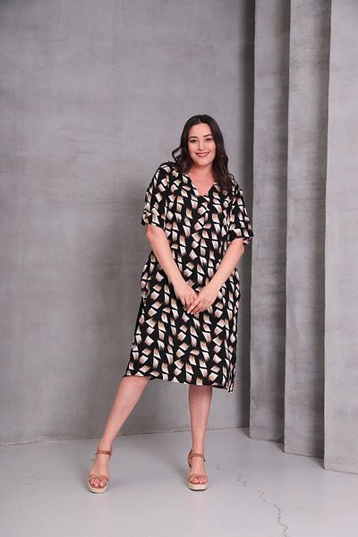 Ebsumu Rochie neagră țesătă cu model de mărime mare pentru femei