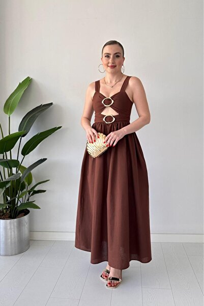 MaziButik Double Buckle Low-Cut Dress Brown