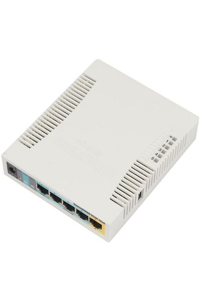 MIKROTIK RB951Ui-2HnD RouterOS L4 128MB RAM, 5xLAN, 1xUSB, 2,4GHz 802.11b/g/n