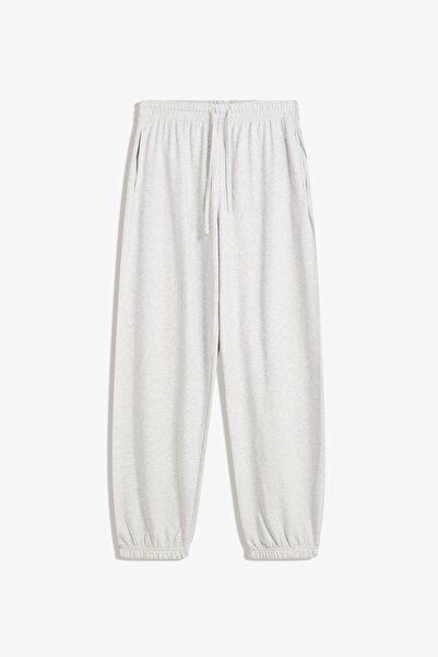 Bershka Pamuklu jogger pantolon