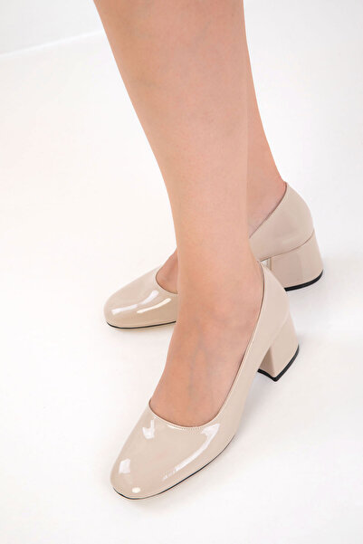 SOHO Dámské klasické boty na podpatku z lakované kůže 20808