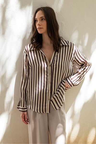 Trendyol Collection Πουκάμισο με ρίγες δαμάσκηνο TWOSS25GO00172