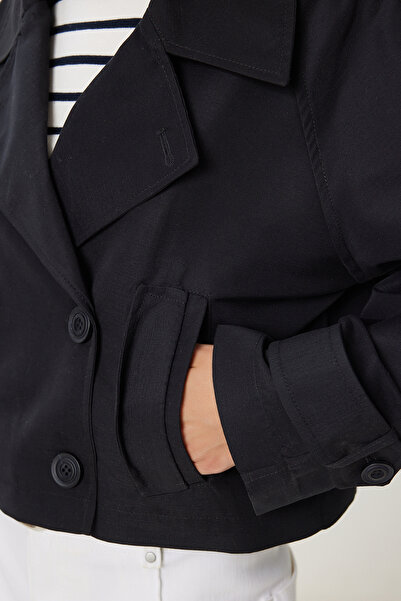 Happiness İstanbul Kadın Siyah Kruvaze Yaka Kısa Trençkot KT00029