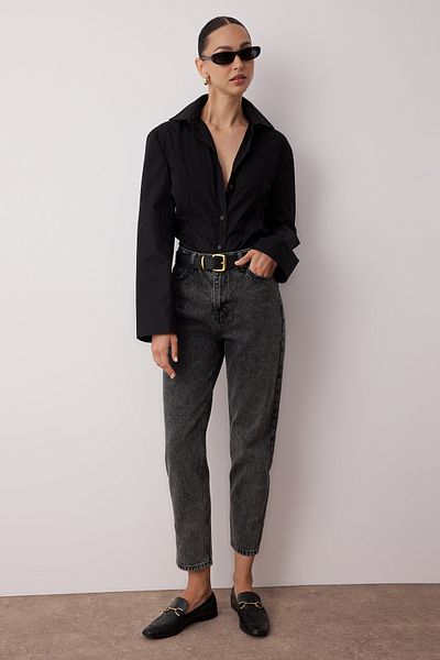 Trendyol Collection Чорні джинси мом з високою талією TWOSS23JE00067