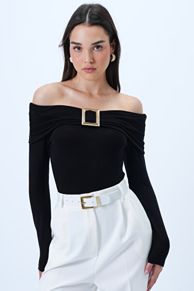 Trend Alaçatı Stili Bluză tricotată din lycra cu textura moale, neagră, cu gu...