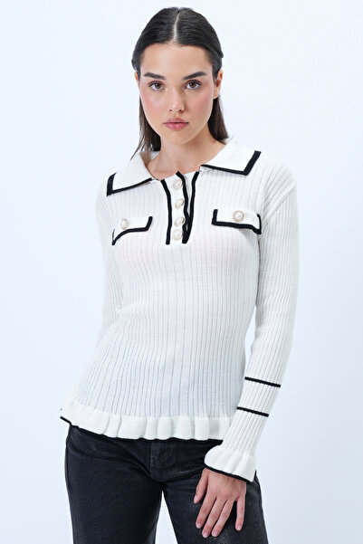 Trend Alaçatı Stili Women's Ecru Polo Neck Button Detailed Knitwear Blouse Alc-X14289