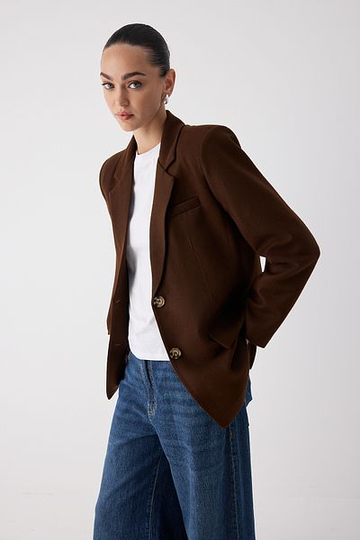 Trendyol Collection Braune, mit Stempeln gewebte Blazerjacke aus der Sonderkollektion TWOAW26BC00005