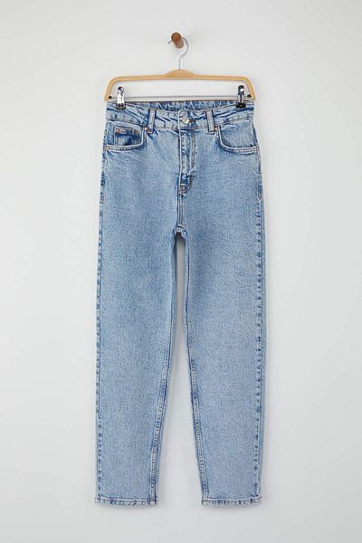 Trendyol Collection Blue High Waist Comfort Mom Jeans Twoaw26Je00058