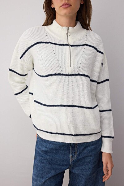 Trendyol Collection Ecru*001 Soft Textured Striped Zippered Knitwear Sweater Twoaw20Xs0009