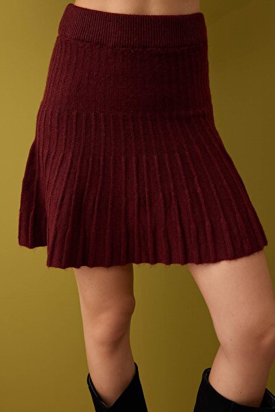 Trendyol Collection Burgundy Soft Textured Turtleneck Sweater-Skirt Knitwear Bottom - Top Set Twoaw26Au00023