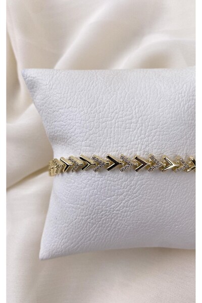 Sacha Accessories Geometric Zircon Stone Detailed Gold Bracelet