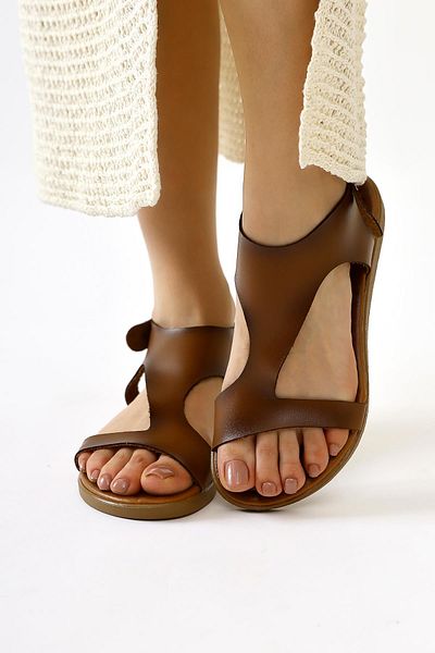 Limoya Sandale de damă din piele naturală Coral Tan cu tăietură asimetrică