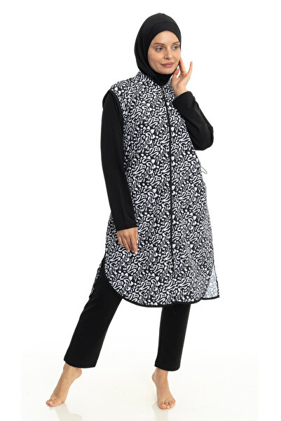 Differend ΜΑΓΙΟ ΤΕΣΤΤΟΥΡ