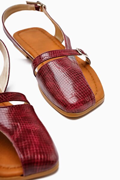 Limoya Almina Burgundy Belt Detailed Women's Sandals Opportunity Product