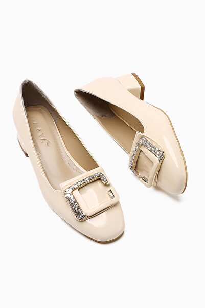 Limoya Roza Beige Patent Leather Stone Detailed Short Heeled Women's Shoes Opportunity Product