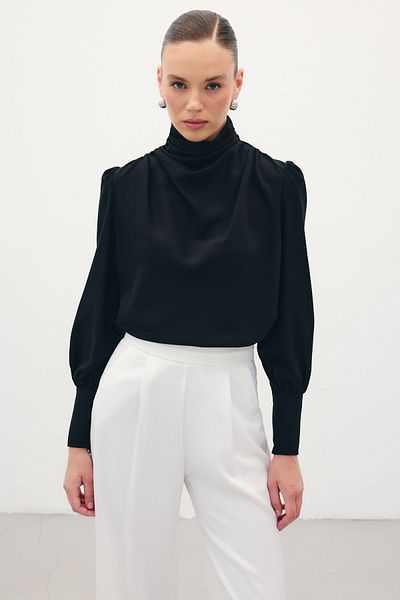 Sateen Drape Detailed Blouse - Black