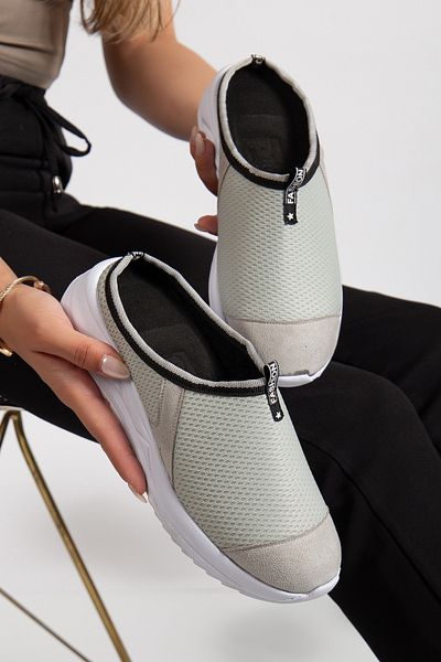 AYOOLS Breathable Anorak Women's Slippers Prs1025