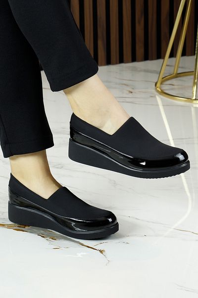 Erkan Saçmacı Larisa Pantofi casual cu toc cu pană elastică din piele lacuită neagră 4 cm.