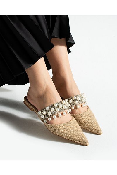 Lorenn Pearl Straw Pearl Detailed Women's Slippers